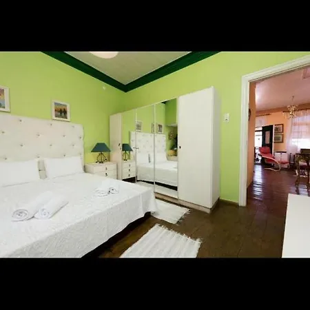 Apartman Barchelona Kaliráhi