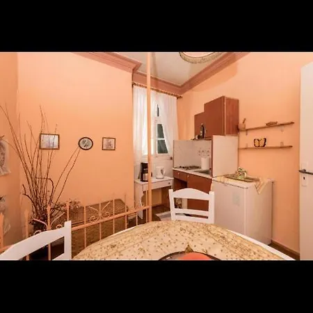 Barchelona Apartman *